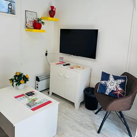 Zomerhuisje Maranatha Apartman Noordwijk